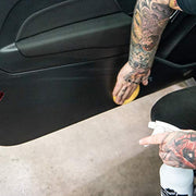 Meguiar's D17001 Detailer Hyper Dressing 3.79L for all interior and exterior trim, plastic, vinyl and rubber surfaces