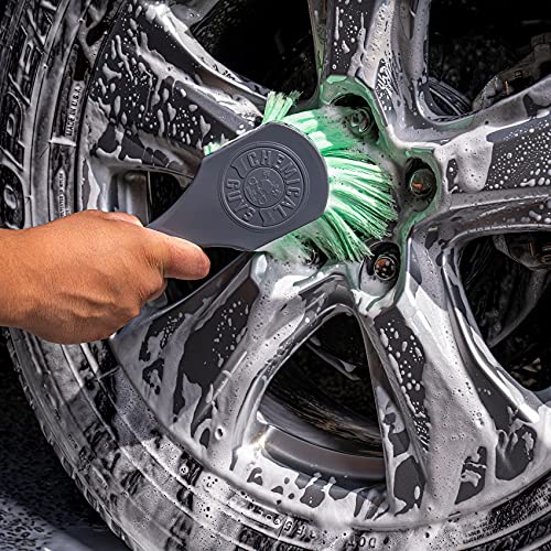 Chemical Guys ACCG08 Wheelie All Exterior Surface and Wheel Brush (Safe for Cars, Trucks, SUVs, RVs, Motorcycles, & More) Green