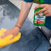 Turtle Wax Liquid Carnauba Car Wax 500ml - 3-in-1 Vehicle Wax, Cleans, Shines & Protects for a Smooth, Glassy Finish - That Leaves You Car with a Streak & Smear Free Flawless Finish