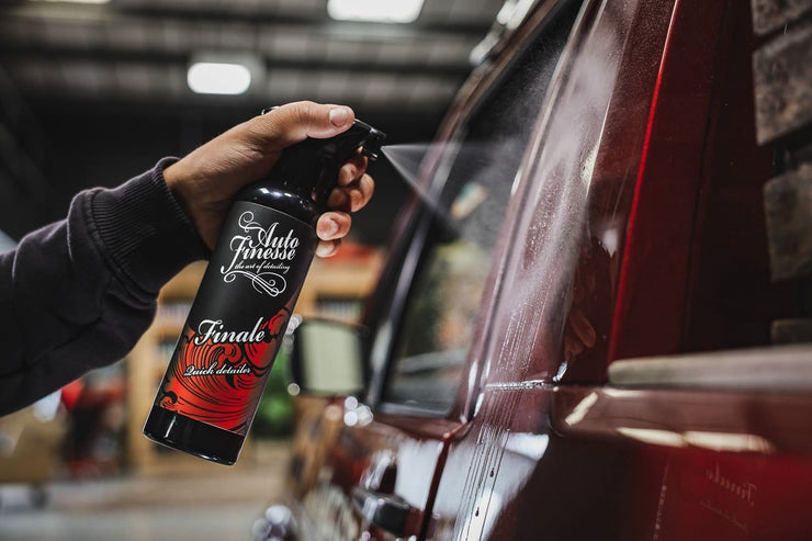 Auto Finesse Finale Quick Detailer Exterior Detail Spray 500ml - Automotive Car Care Product - Suitable on all surfaces, including paint, glass, hard plastic, and brightwork trim