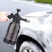 Snow Foam Pump Sprayer, 2L Car Foam Sprayer Hand Pump Spray Bottle, Corrosion-Resistant Atomizer Pump Action Pressure Sprayer for Cleaning Car Detailing Washing (Black with Scale)